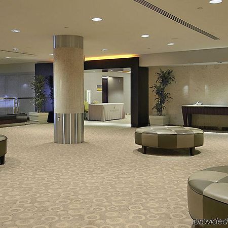 Wilshire Grand Los Angeles Hotel Interior photo